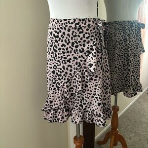Nasty Gal Animal Print Mini Skirt Ruffle Wrap NWT Pink Black Size 12